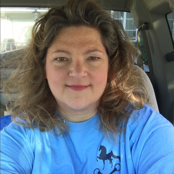 Meet your Posher, Amy - Picture 8 of 8